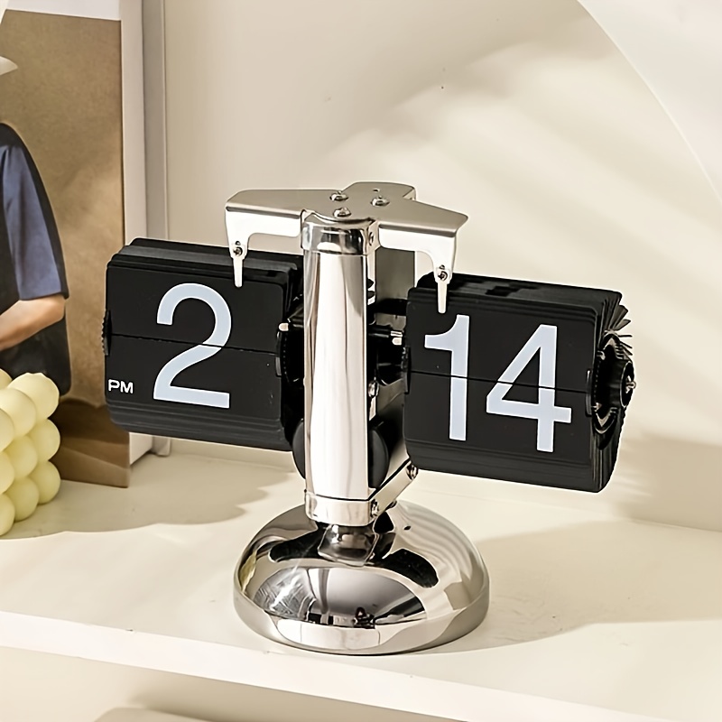 1pc Vintage Flip Page Clock, Automatic Page Turning Quartz Time Clocks Decor For Home Bedroom Office Desktop Decoration, Mother's Day New Year Easter Gift